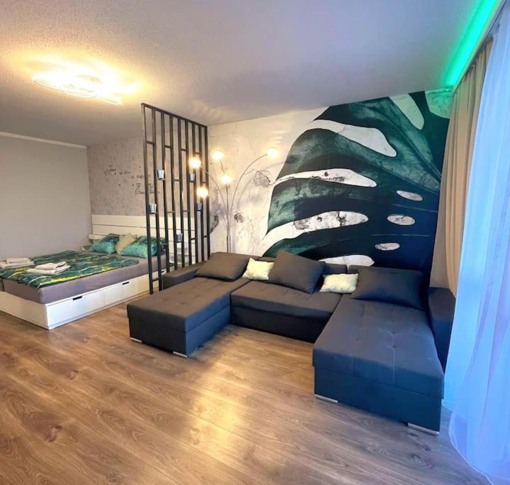Grosse 3-Zimmer Wohnung, Zentrale Lage. Muelheim an der Ruhr Exterior photo