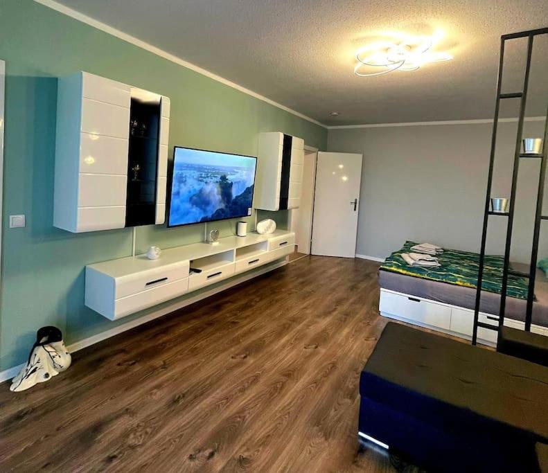 Grosse 3-Zimmer Wohnung, Zentrale Lage. Muelheim an der Ruhr Exterior photo