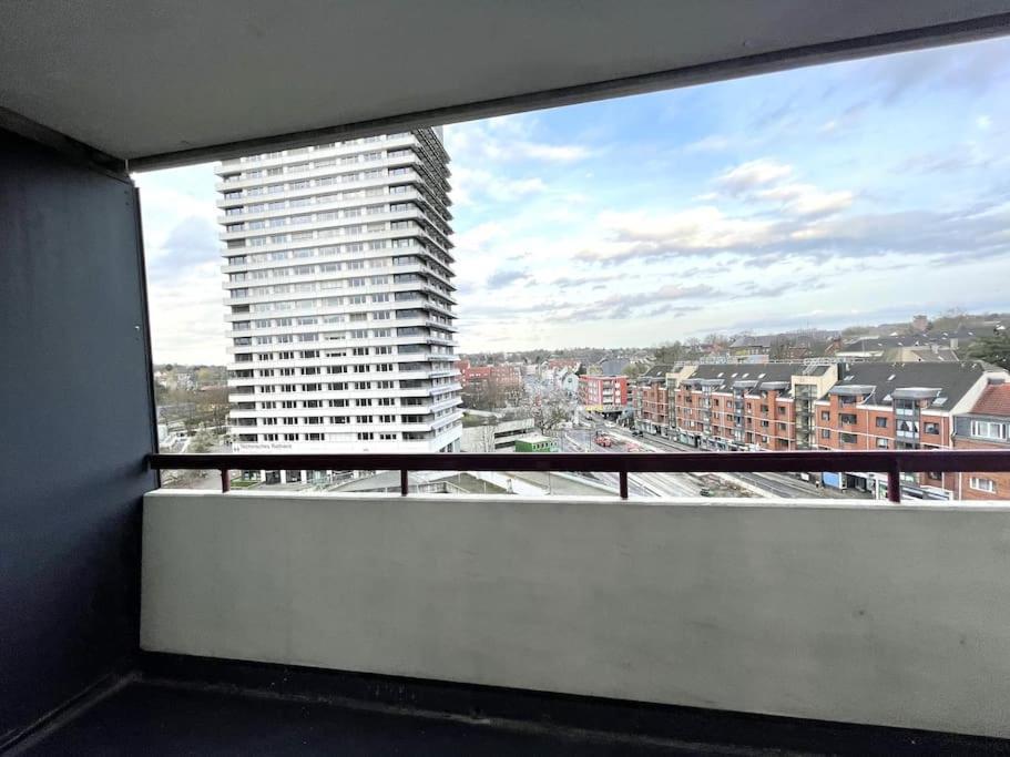 Grosse 3-Zimmer Wohnung, Zentrale Lage. Muelheim an der Ruhr Exterior photo