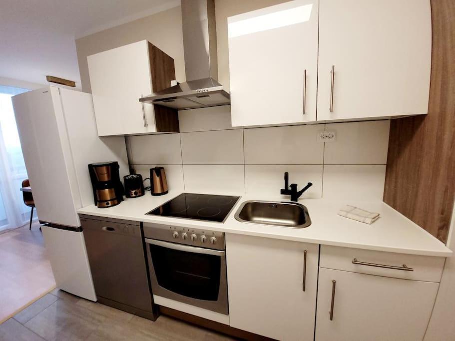 Grosse 3-Zimmer Wohnung, Zentrale Lage. Muelheim an der Ruhr Exterior photo