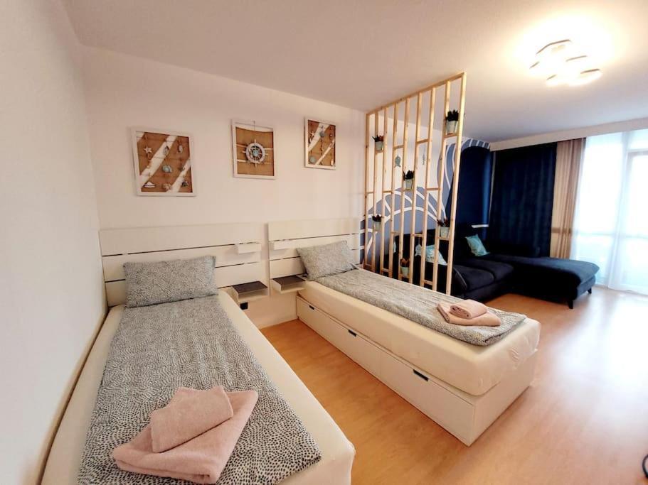 Grosse 3-Zimmer Wohnung, Zentrale Lage. Muelheim an der Ruhr Exterior photo
